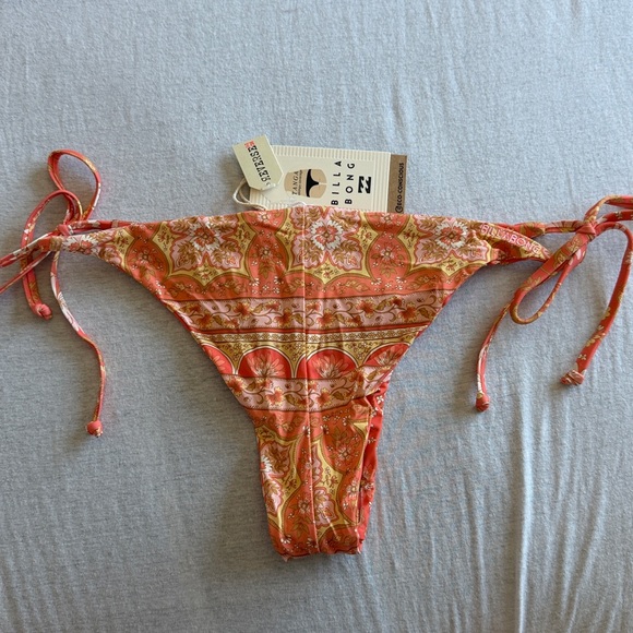 NWT Billabong Bikini Bottoms - Picture 3 of 6